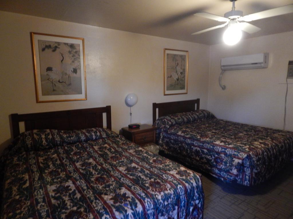 Ute Motel Fountain Phòng bức ảnh